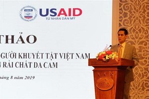 The United States will fund US$50 million to support people with disabilities in seven provinces sprayed with dioxin during the war, a conference heard on Monday.— VNA/VNS Photo
