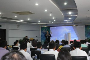 At the seminar (Photo: SGGP)