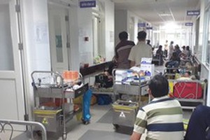 Infectious diseases spread as cold weather hits Vietnam