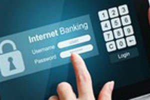 Consumers warned of online trading frauds on Tet holiday