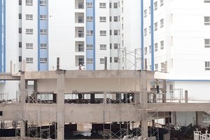 HCMC petitions to remove barriers for housing projects