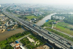 A view of the under-construction first metro line in HCM City.  (Photo vnexpress.net)