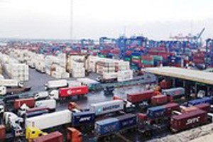 HCMC to apply 8 solutions to boost exportation