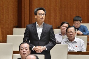 Deputy PM Dam spent 20 minutes replying to queries about issues within his remit (Photo: SGGP)