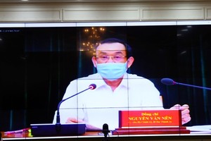 Secretary of Ho Chi Minh City Party Committee Nguyen Van Nen speaks at the virtual meeting (Photo: SGGP)