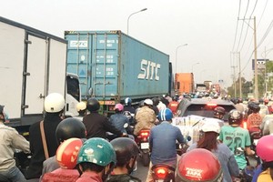 City- port connectivity projects need to be done soon