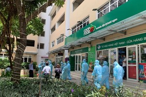 Apartment block in HCMC locked down over positive coronavirus case