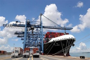 Shipping lines continue to increase fees, enterprises face more difficulties