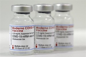 Vietnam conditionally approves Covid-19  Vaccine Moderna