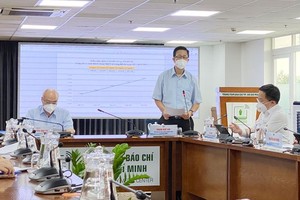 HCMC keeps interval of 8-12 weeks between AstraZeneca first, second dose