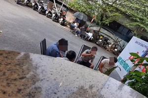 Eateries start offering dine-in service despite ban