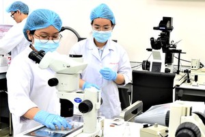 Students learning vocational subjects must have injected two doses of vaccine