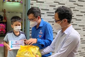 HCMC gives strength to orphans