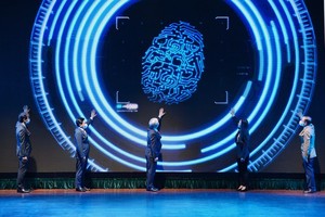 Vietnamese young people, int'l peers attend forum of young intellectuals