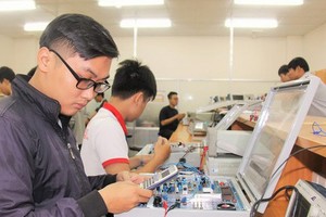 Vietnam increases penalties against administrative violations in education