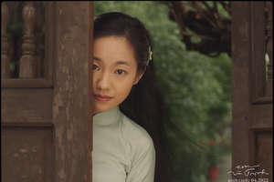 Motion picture industry professional in film promotion