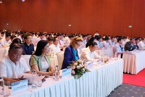 Forum spotlights sustainable development of Vietnamese marine economy