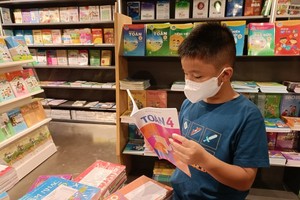 Education authority asks schools not to force parents to buy reference books