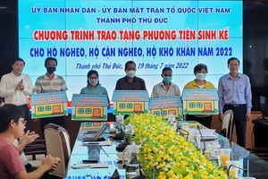 Thu Duc organizes charity walk to raise funds for disadvantaged people 