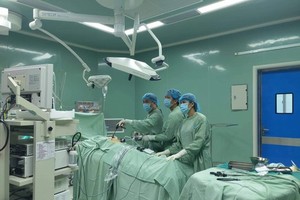 Medical workers perform successful surgery for 8-year-old girl without anus