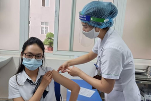 HCMC admin requires to strengthen communication about vaccination benefits 