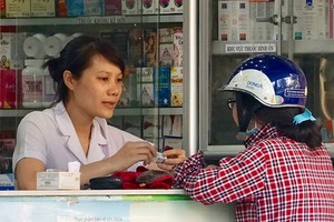 Using pain relievers without doctor's guidance leads to dependence, addiction