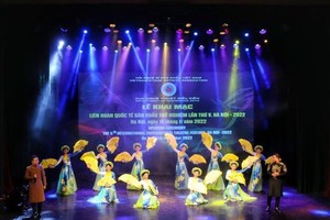 5th International Experimental Theater Festival opens