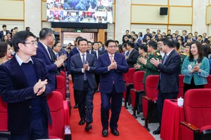 Communication service market generates nearly US$165 million 