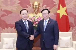 NA Chairman receives leader of Samsung Electronics 