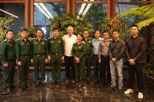 Cuba pays special attentions to ties with Vietnam: Cuban leader 