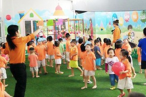 Vietnam strives to maintain replacement fertility rate