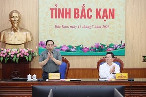 PM asks Bac Kan province to focus on forest, tourism economy 