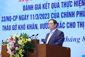 PM calls for joint efforts to remove roadblocks to real estate market
