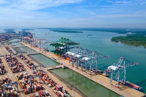 Vietnam potentially becomes global transit hub 