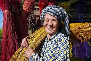 Population of untrained workers remains high 