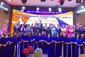 Charitable activities help connect Vietnamese, Czech people