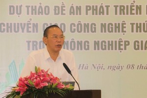 Over 150,000 tons of agricultural by-products need to be recycled yearly