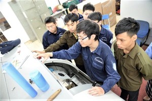 Vocational training unable to meet development needs in HCMC