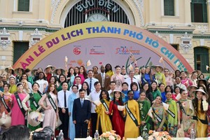 Ho Chi Minh City holds various activities during tourism week 