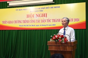 HCMC Vice Chairman notices to support ethnic minority people