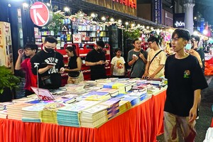 Publishing industry needs to solve existing problems to overcome difficulties