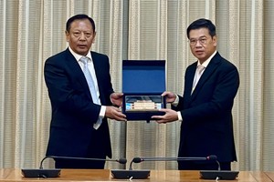 HCMC highly values relations with Chinese ministries and localities