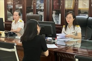 State budget revenue from taxes exceeds VND865,000 billion