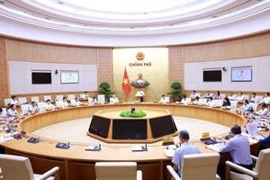 Cabinet discusses building of three draft laws