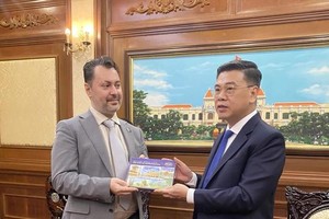 HCMC Vice Chairman proposes enhanced trade promotion between HCMC, Pakistan