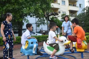 Dearth of kindergartens for workers’ children prevails in IPs, EPZs