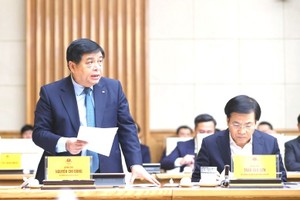 Minister stresses 11 percent growth for non-state sector 