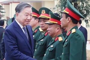 Party chief urges Missile Brigade 490 to strengthen combat readiness