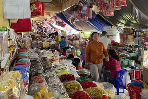 Subsidies proposed for market vendors’ equipment costs during crisis