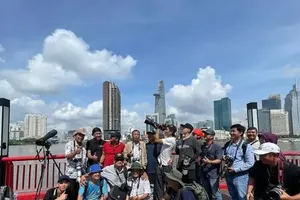 More resources should be provided for press orgnizations to thrive